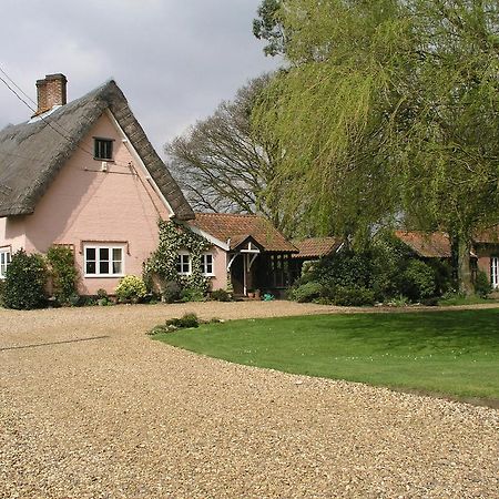 Thatched Farm Bed And Breakfast Γούντμπριτζ Εξωτερικό φωτογραφία